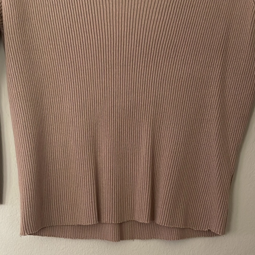 Ribbed Tan Long Sleeve Top Size XL - Picture 4 of 4
